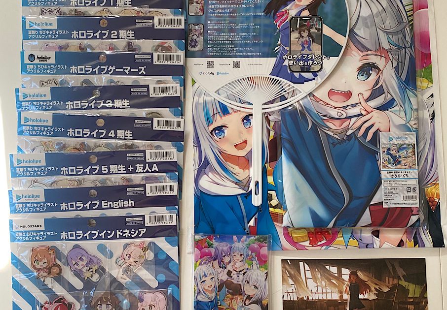 In-Store Shopping at Hololive Summer Fes